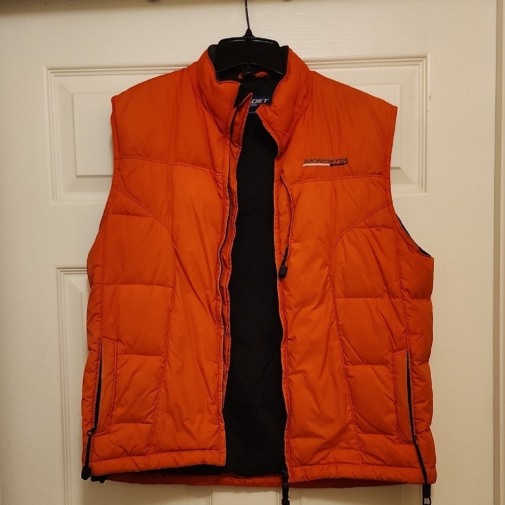 Mondetta Orange Lightweight downfilled Puffer Vest
